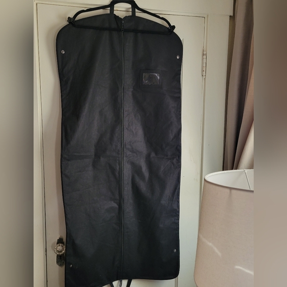 Large CHANEL Garment Bag- Never Used - Picture 2 of 10